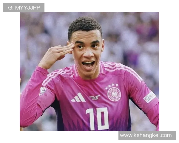 穆西亚拉:年轻天才如何引领足球新时代的崛起与发展 穆西亚拉:年轻天才如何引领足球新时代的崛起与发展